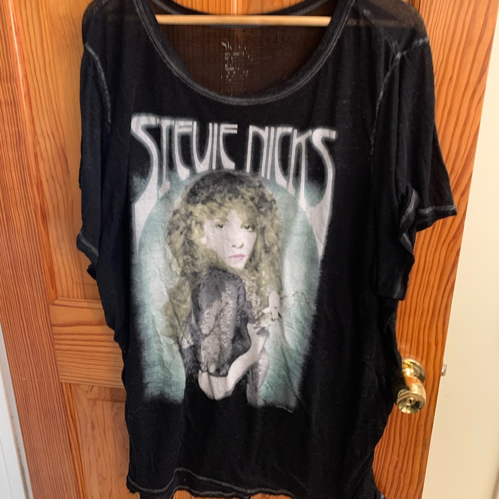 Stevie Nicks graphic t-shirt